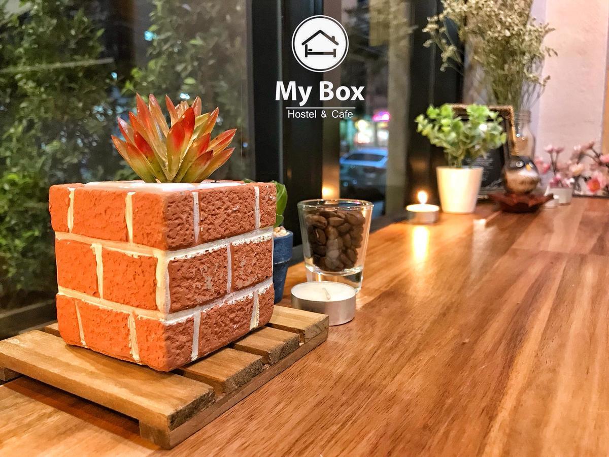 My Box Hostel & Cafe Viêng Chăn Ngoại thất bức ảnh